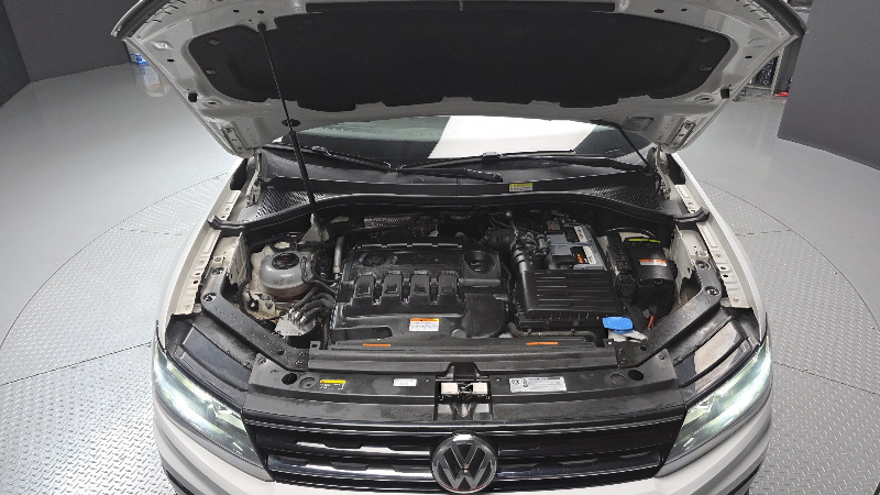 car Volkswagen Tiguan id65218 photo #6