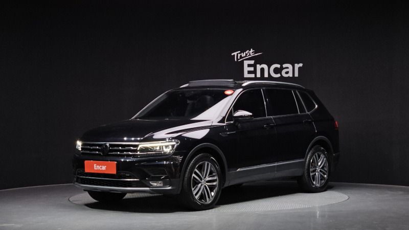 car Volkswagen Tiguan id65219 main photo