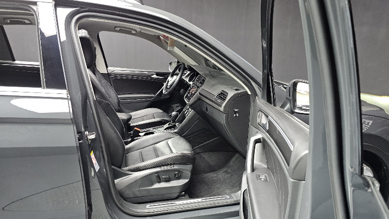 car Volkswagen Tiguan id65220 photo #11