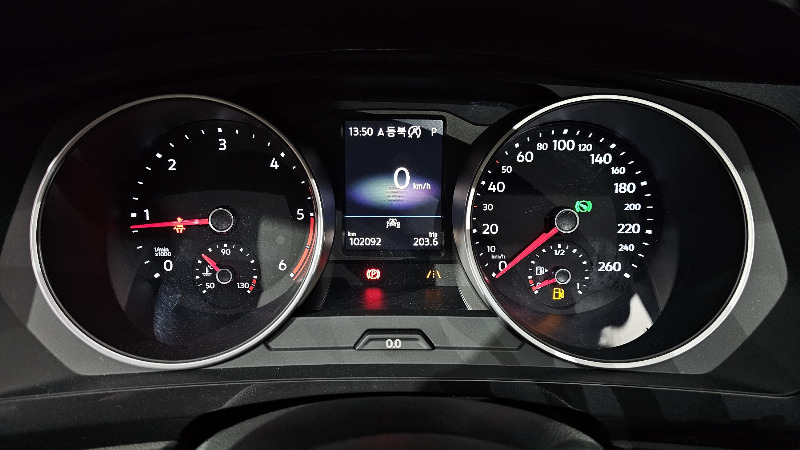 car Volkswagen Tiguan id65220 photo #8