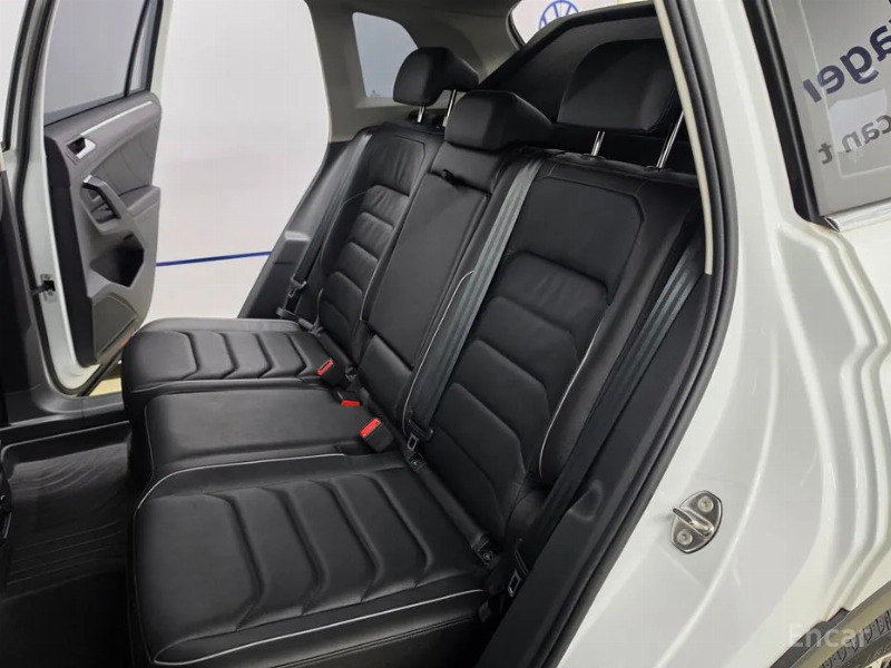 car Volkswagen Tiguan id65227 photo #10