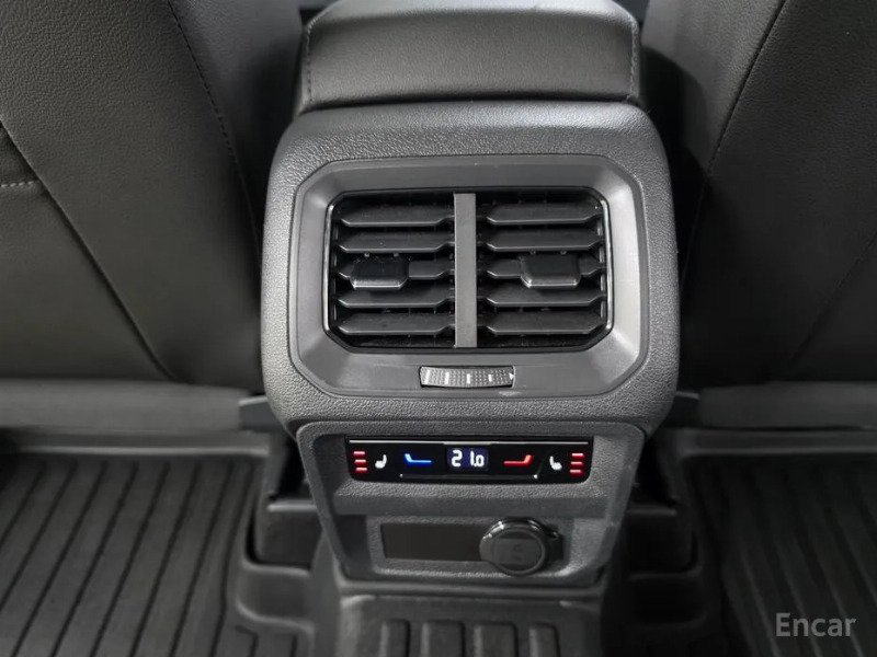 car Volkswagen Tiguan id65227 photo #14