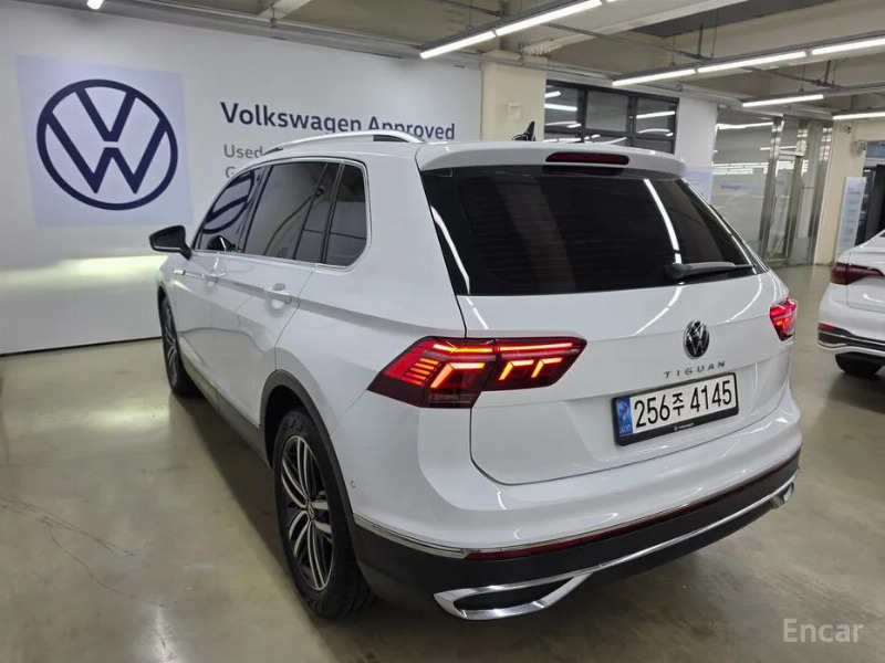 car Volkswagen Tiguan id65227 photo #16