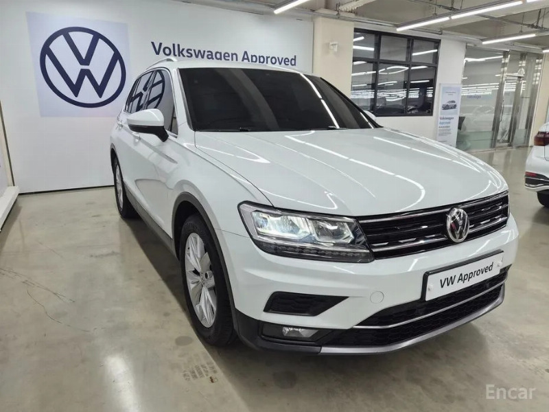 car Volkswagen Tiguan id65228 photo #16