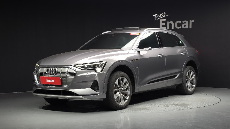 car Audi e-tron id65244 main photo