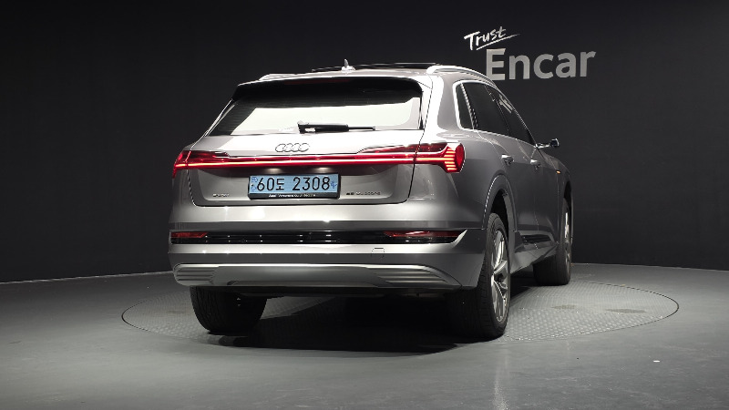 car Audi e-tron id65244 photo #4
