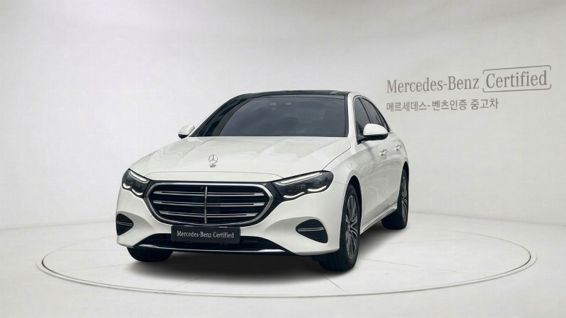 car Mercedes Benz E Class id65280 main photo