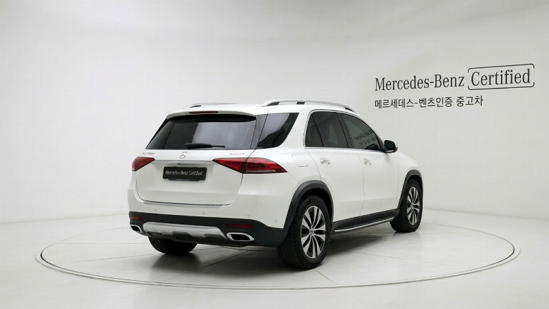 car Mercedes Benz GLE id65282 photo #2