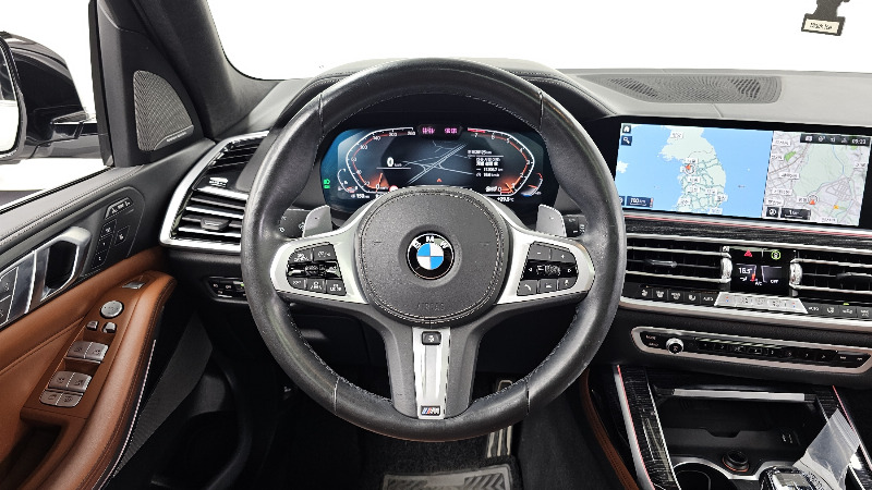 car BMW X7 id65321 photo #13
