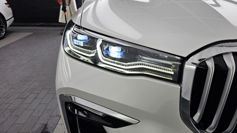 car BMW X7 id65321 photo #22