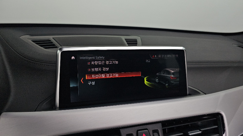 car BMW X1 id65327 photo #16