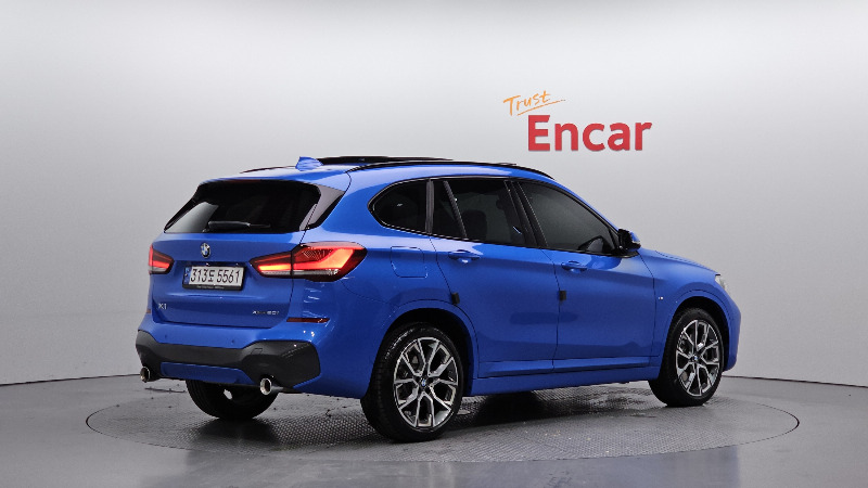 car BMW X1 id65327 photo #2