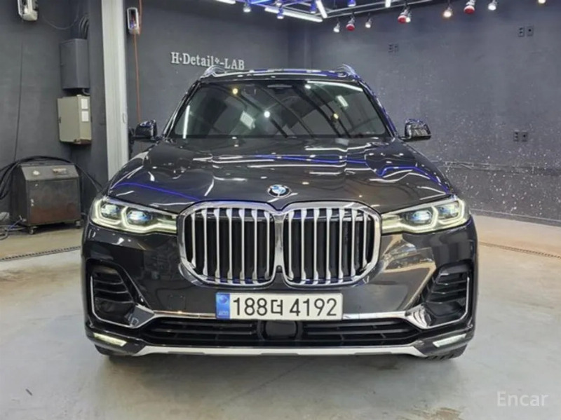car BMW X7 id65330 main photo
