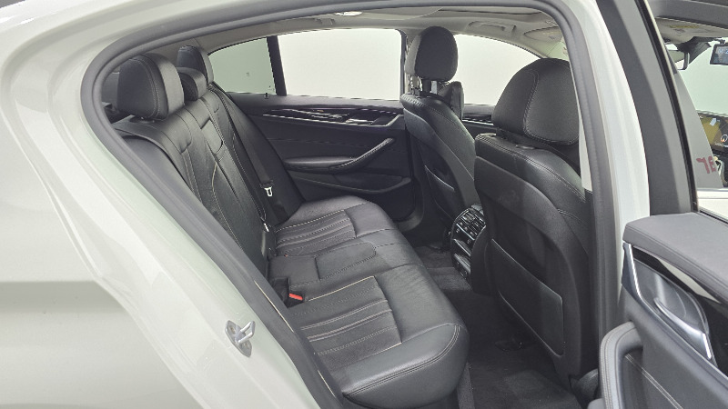 car BMW 5 Series id65335 photo #19