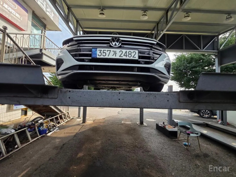 car Volkswagen Arteon id65350 main photo
