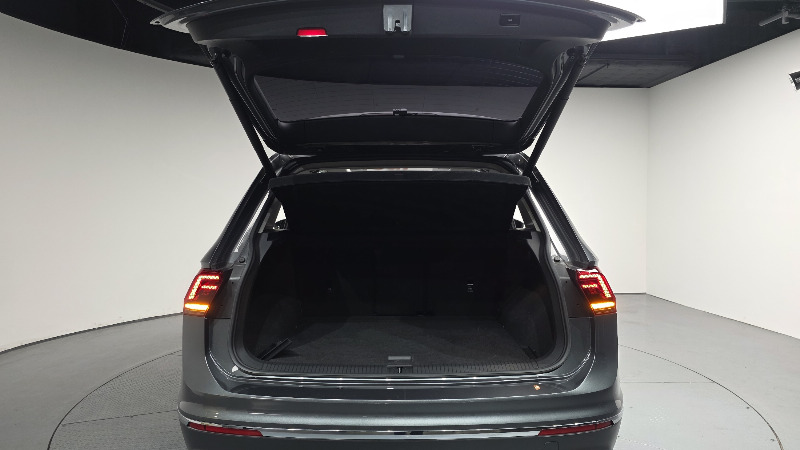 car Volkswagen Tiguan id65351 photo #20