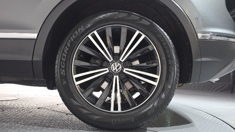 car Volkswagen Tiguan id65351 photo #21