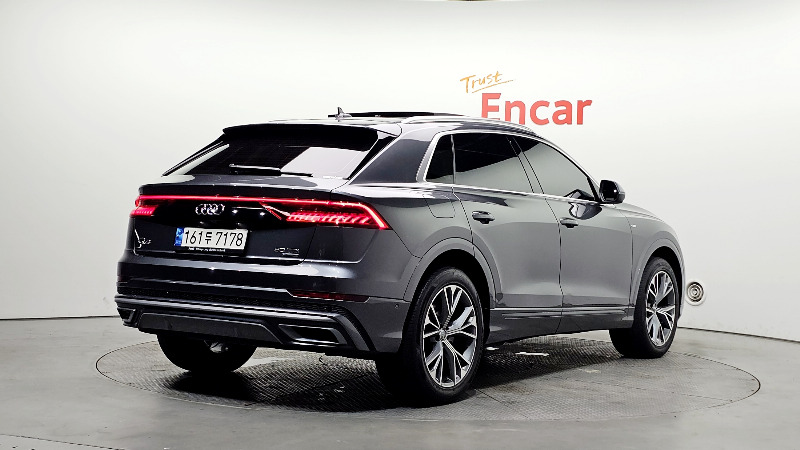 car Audi Q8 id65365 photo #2