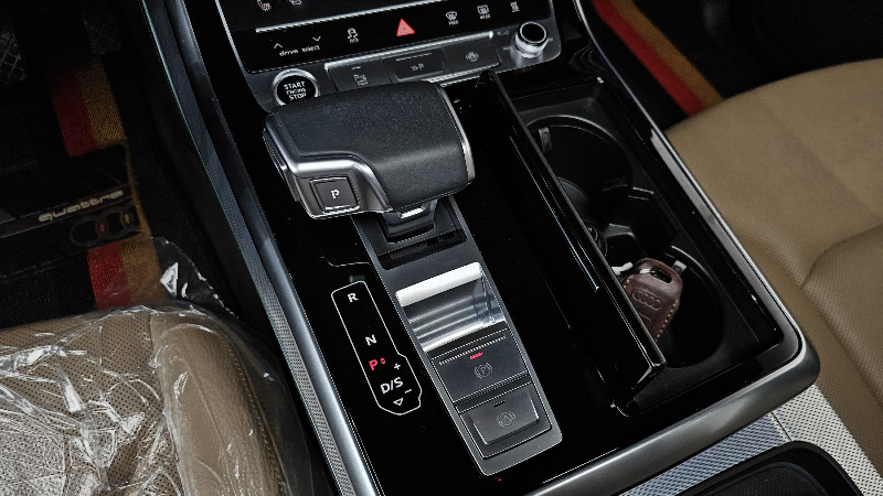 car Audi Q8 id65366 photo #9