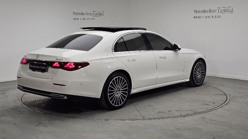 car Mercedes Benz E Class id65390 photo #2