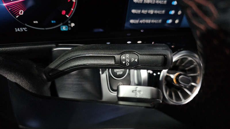 car Mercedes Benz GLB id65406 photo #9