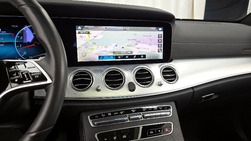 car Mercedes Benz E Class id65416 photo #14