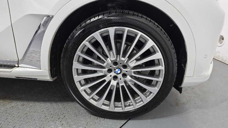 car BMW X7 id65476 photo #5