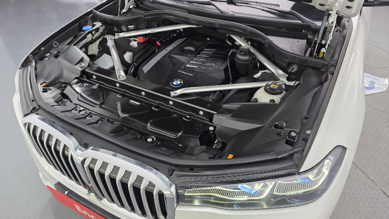 car BMW X7 id65476 photo #6