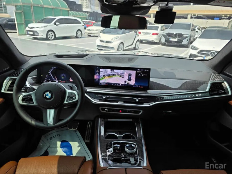 car BMW X7 id65506 photo #7