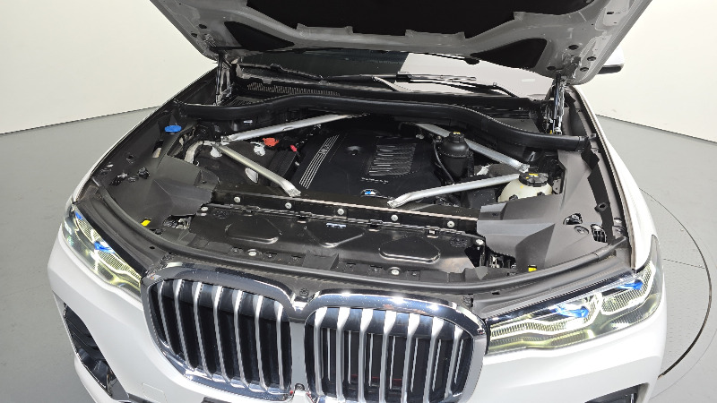 car BMW X7 id65511 photo #6