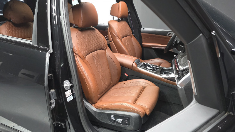 car BMW X7 id65516 photo #26