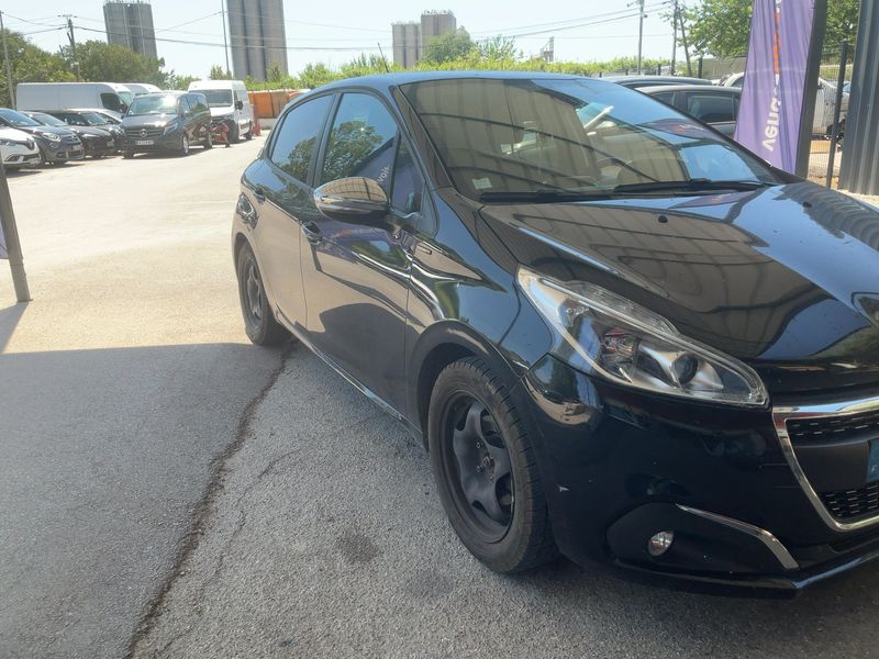 car Peugeot 208 id65547 photo #13
