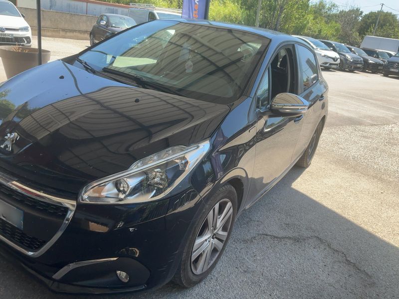 car Peugeot 208 id65547 photo #6