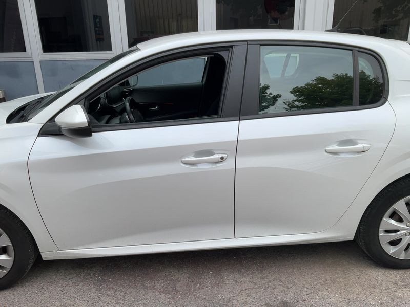 car Peugeot 208 id65586 photo #8