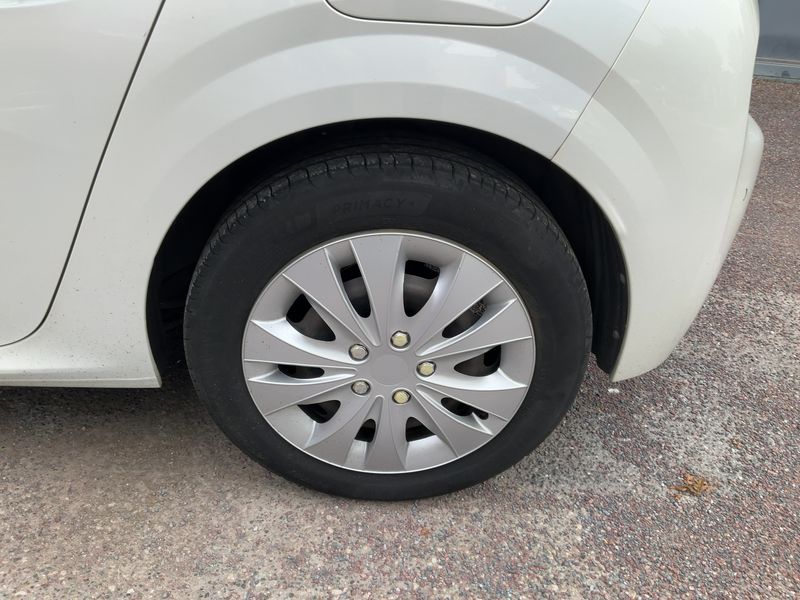 car Peugeot 208 id65586 photo #9