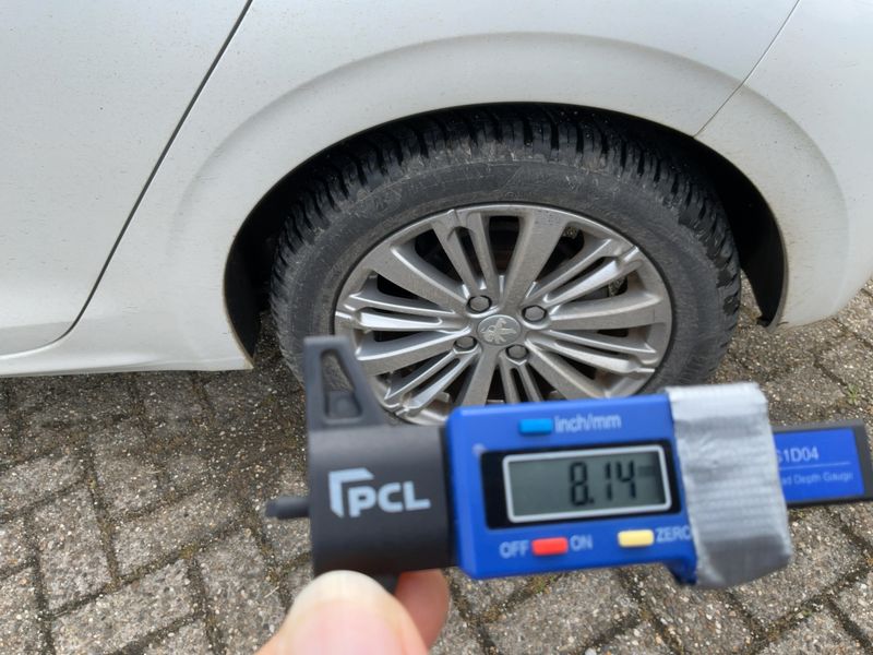 car Peugeot 208 id65603 photo #9