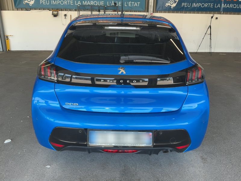 car Peugeot 208 id65612 photo #3