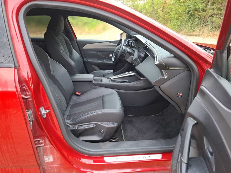 car Peugeot 308 id65620 photo #10