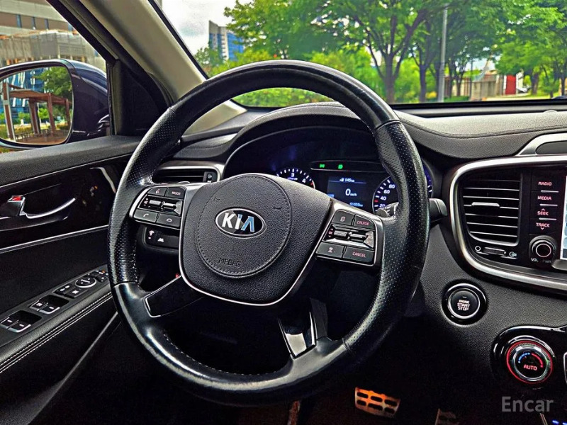 car KIA Sorento id65657 photo #10
