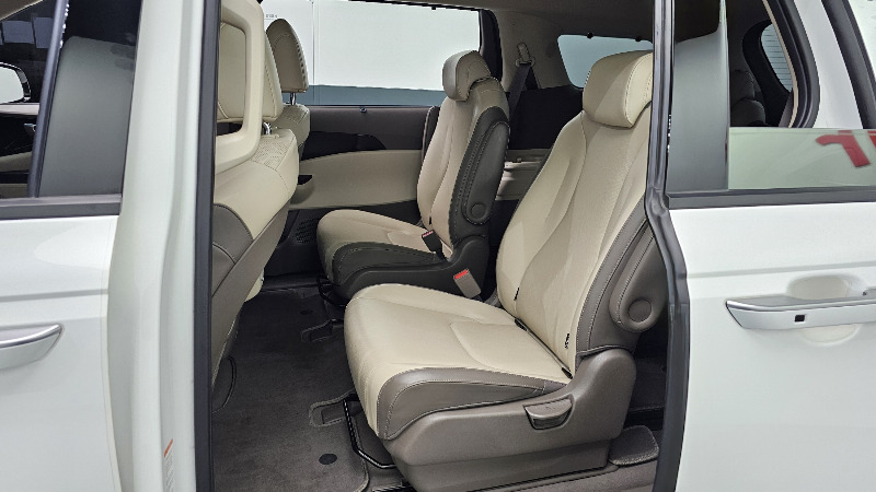 car KIA Carnival id65677 photo #12