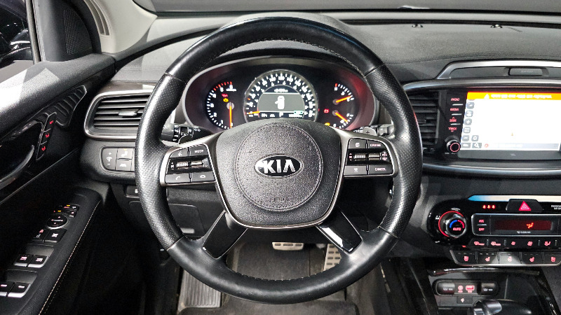 car KIA Sorento id65687 photo #13