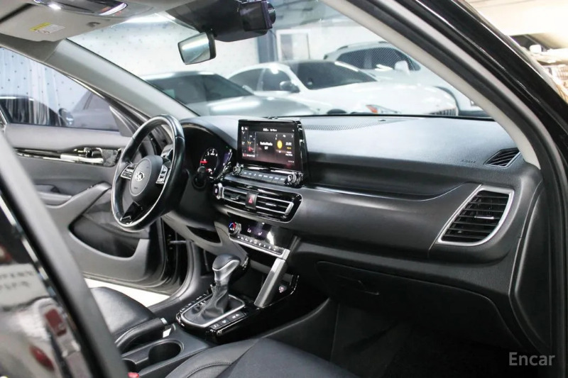 car KIA Seltos id65710 photo #10