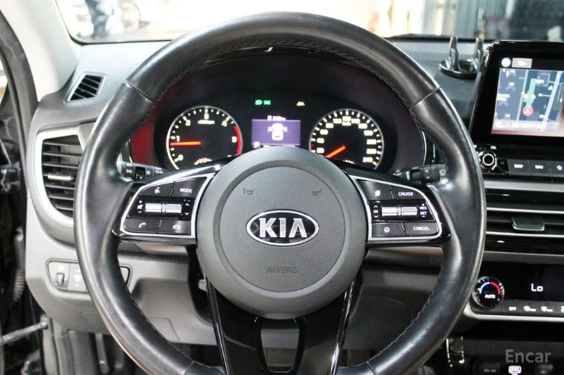 car KIA Seltos id65710 photo #12