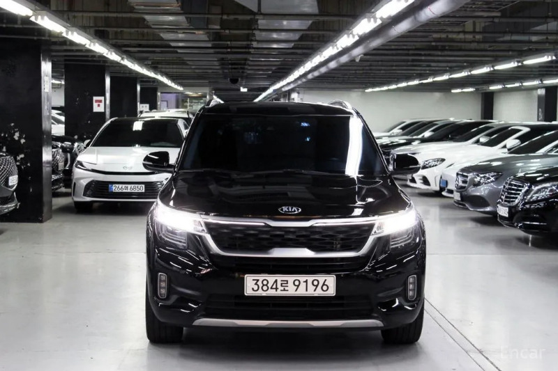 car KIA Seltos id65710 photo #2