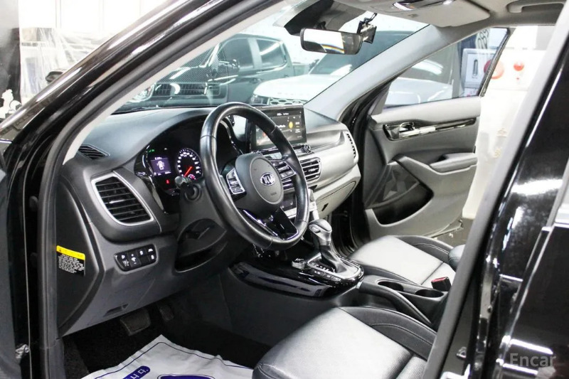 car KIA Seltos id65710 photo #8