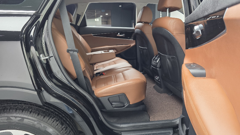 car KIA Sorento id65720 photo #12