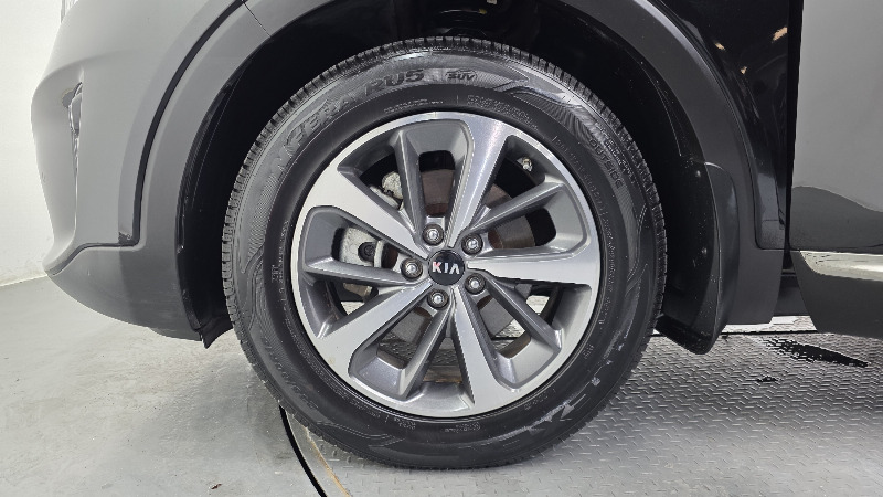 car KIA Sorento id65720 photo #5
