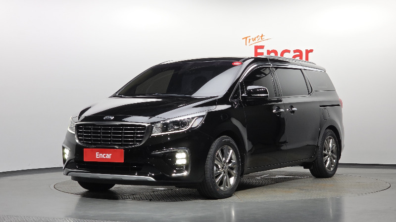 car KIA Carnival id65724 main photo