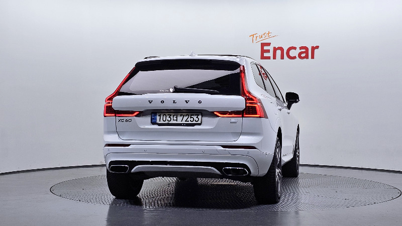 car Volvo XC60 id65765 photo #4
