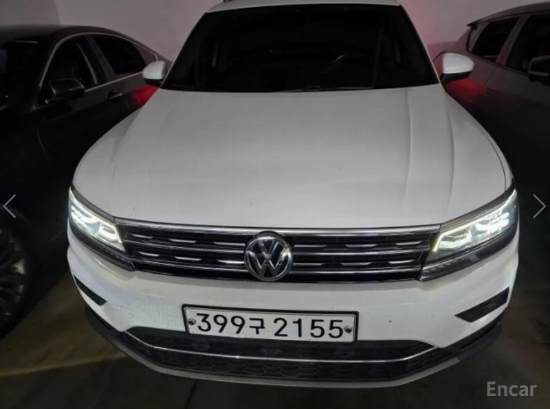 car Volkswagen Tiguan id65773 main photo